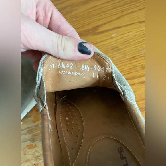 T.B. Phelps Scottsdale Slip On Sneakers Mens Size 8.5 - Picture 6 of 6